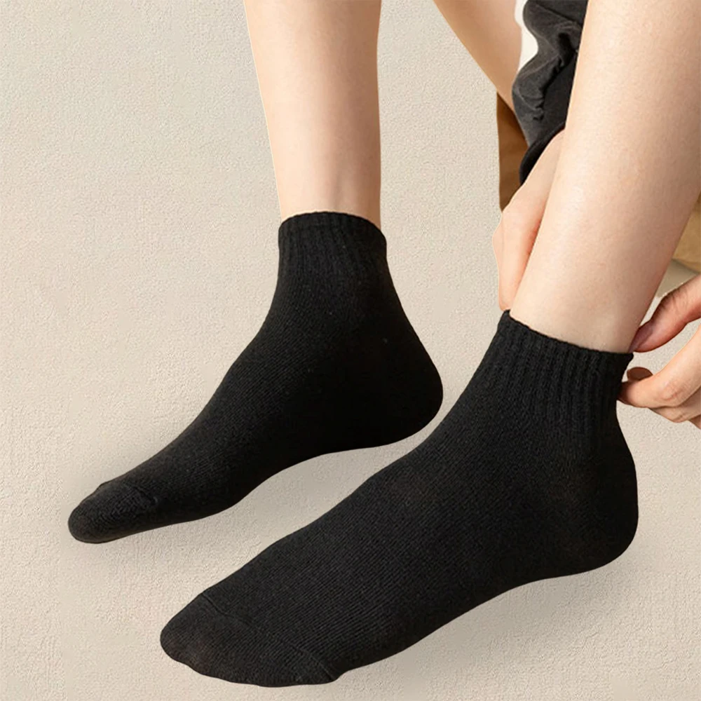 10 Pairs Women Solid Black White Socks Simple Fashionable Versatile Deodorizing Antibacterial Comfortable Mid Length Socks