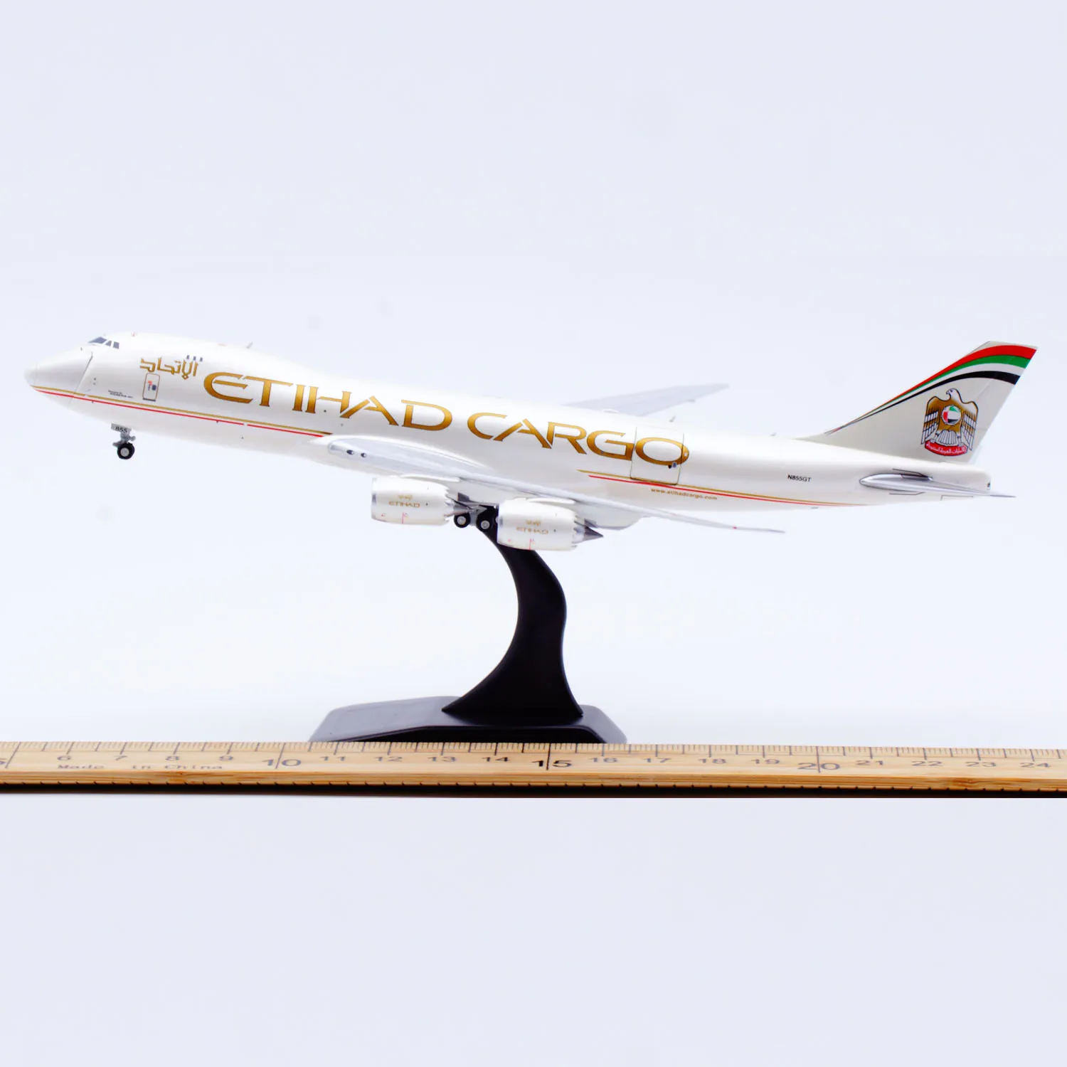 

XX40159C Alloy Collectible Plane JC Wings 1:400 Etihad Cargo Boeing B747-8F "Interactive Series" Diecast Aircraft Model N855GT