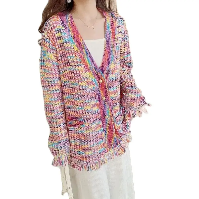 

Весенне-осенний свитер, пальто, женское пальто, новинка 2025 года, модный свободный вязаный кардиган для отдыха, кисточки, v-образный вырез, радужная пуговица, верхняя одежда, женская
