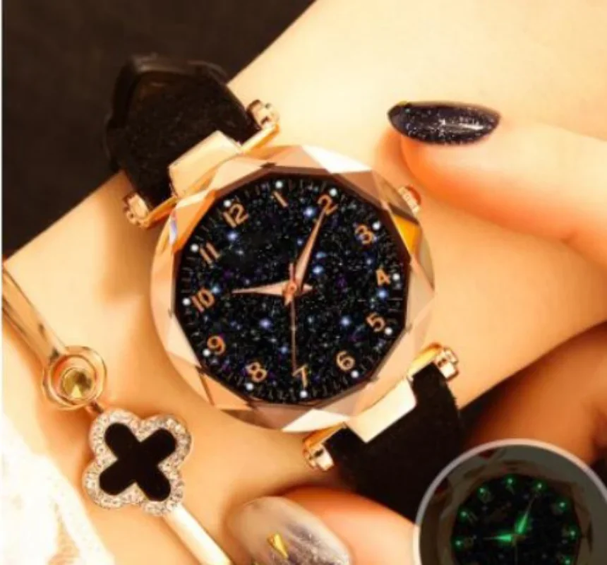 

Luxury Luminous Watches Quartz Wristwatch Geometric Surface Starry Sky Watch Women's Luxury Magnetic Magnet Buckle