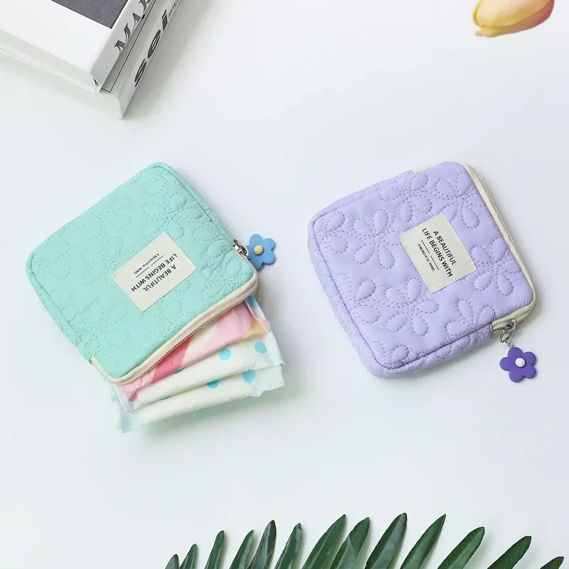 1 Piece Cute Floral Coin Bag for Girl Ins Solid Color Series Lipstick Earphone Data Cable Storage Bag Portable Small ID Card Bag