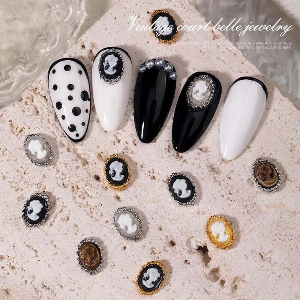 10 adet/takım Retro mahkemesi barok Metal Nail Art dekorasyon alaşım kız kafa 3D tırnak süsleme manikür aksesuarları