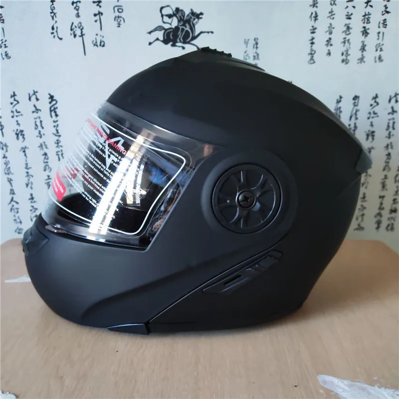 Latest DOT Approved Safety Modular Flip Motorcycle Helmet Voyage Racing Dual Lens Helmet Interior Visor