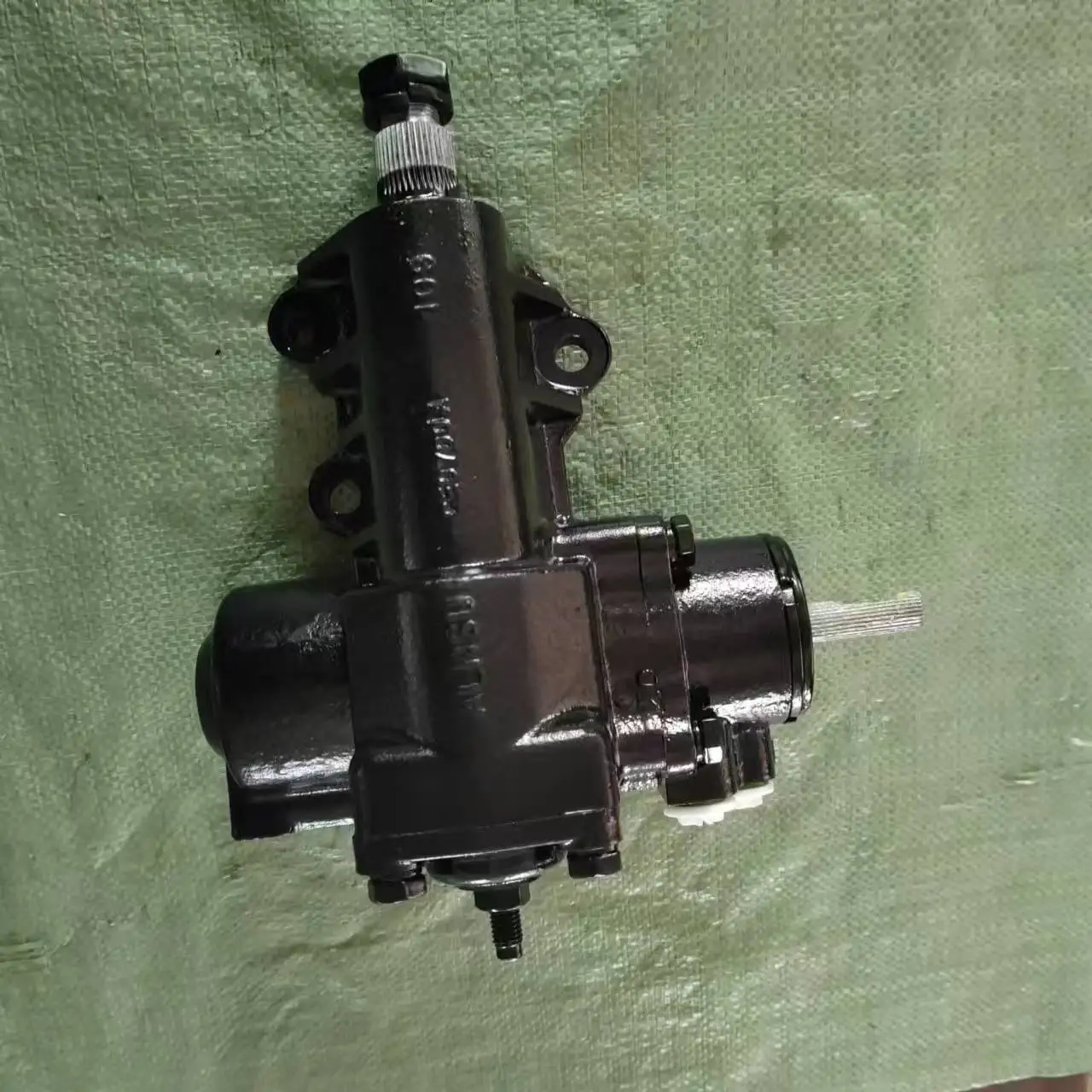 Hydraulic Steering Box for for suzuki  Jimny SJ413  48600-81A80,4860084A80,4860081A70