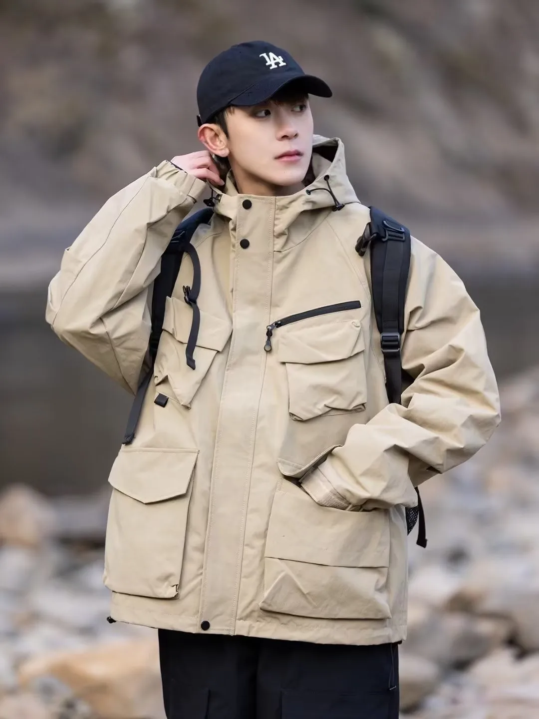 

Американская рабочая ветровка-куртка мужская, модная, для активного отдыха, функциональная, ветрозащитная, спортивная, с капюшоном, размер M, весна-осень