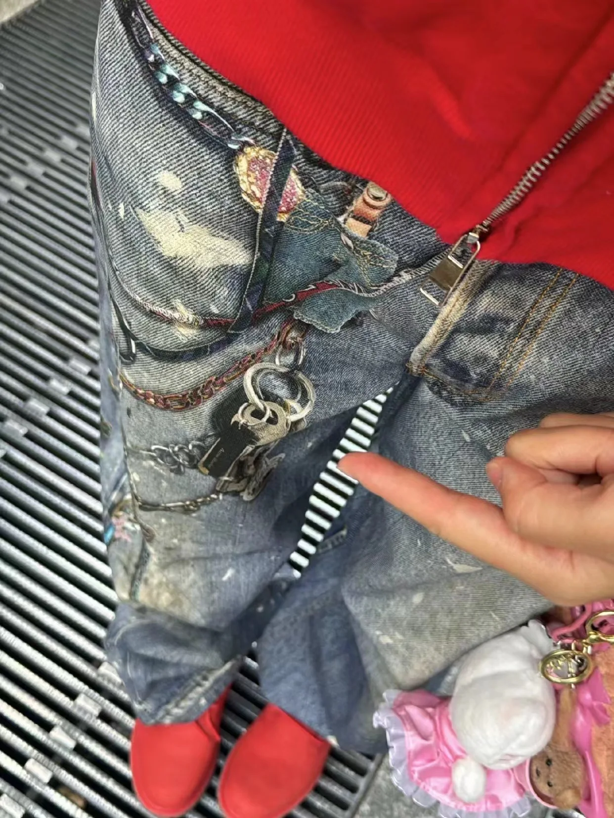 

2025 новые модные женские джинсы контрастного цвета с 3D цепочкой и принтом, нишевый дизайн, повседневные джинсовые брюки с высокой талией, женские модные