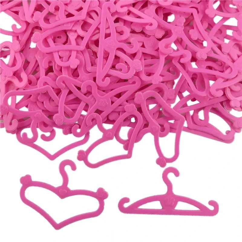 20 Pcs/Lot Cute Doll Accessories Pink Mix Plastic Hangers Doll Clothes Pretend Play House Girl Toys Gift for Barbie Accessories