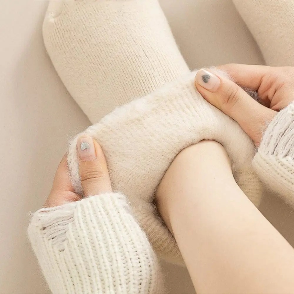 New Polyester Cotton Winter Warmer Thicken Sock Thermal Wool Seamless Cashmere Snow Socks Medium Tube Sock Sleeping Socks