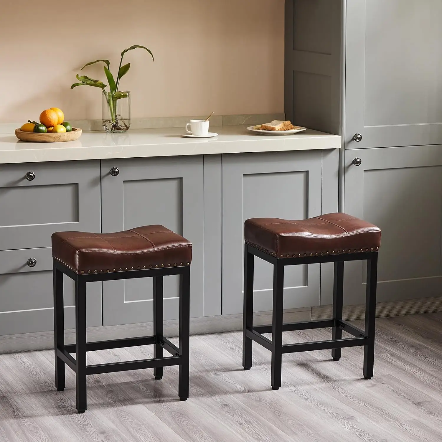 

Saddle Bar Stools Set of 2, 24 Inch Counter Height Stools with PU Leather Upholstery, 250 lb Weight Capacity, Bar Height Stoo