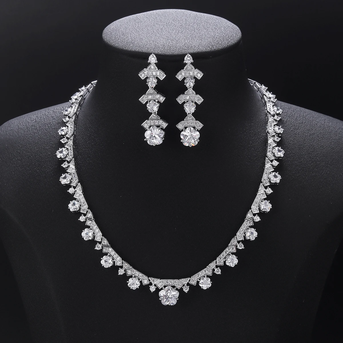 

Fashion High Quality 4 Colours Cubic Zirconia Brides Wedding Necklace Earrings Set Lady Party Accessories CN11602