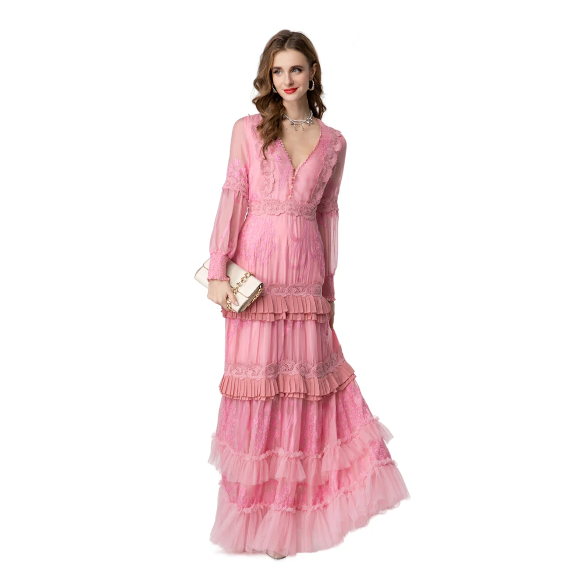 레이스 트림과 티어드 러플이 있는 로맨틱한 블러쉬 핑크 맥시 드레스 - 결혼식 및 특별한 행사를 위한 브이넥 긴 소매 쉬폰 가운