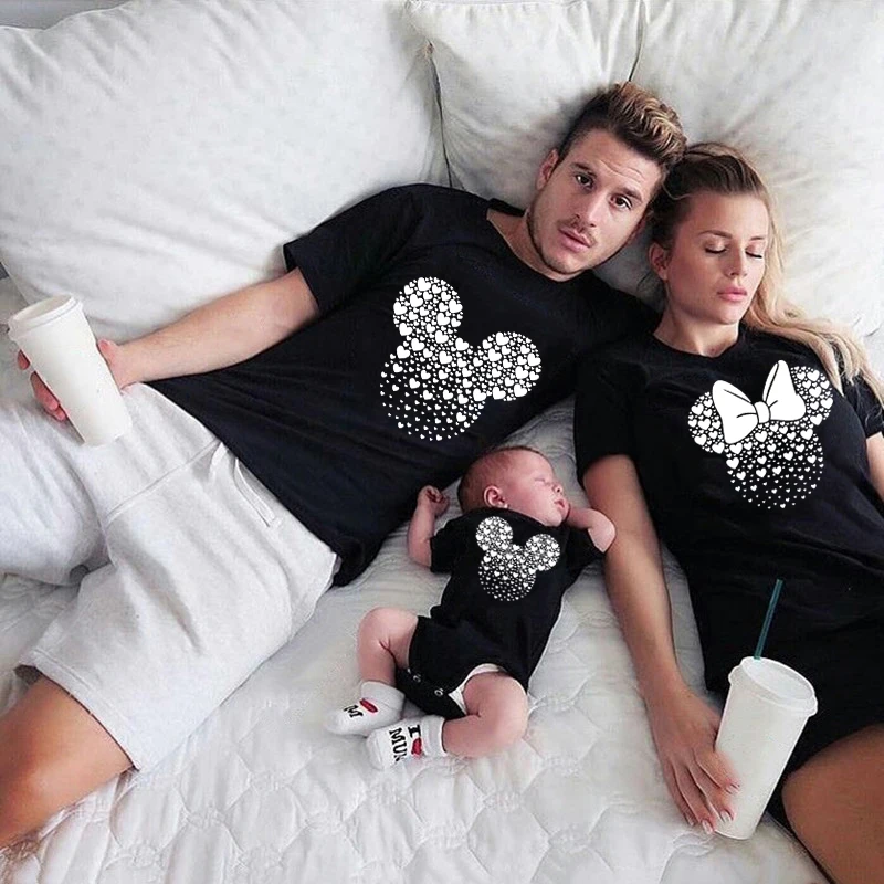 Disney Mickey Minnie Mouse Head Print Family Matching Outfits Daddy Mom Kids Tshirt Baby Bodysuits Cotton Family Look Clothes