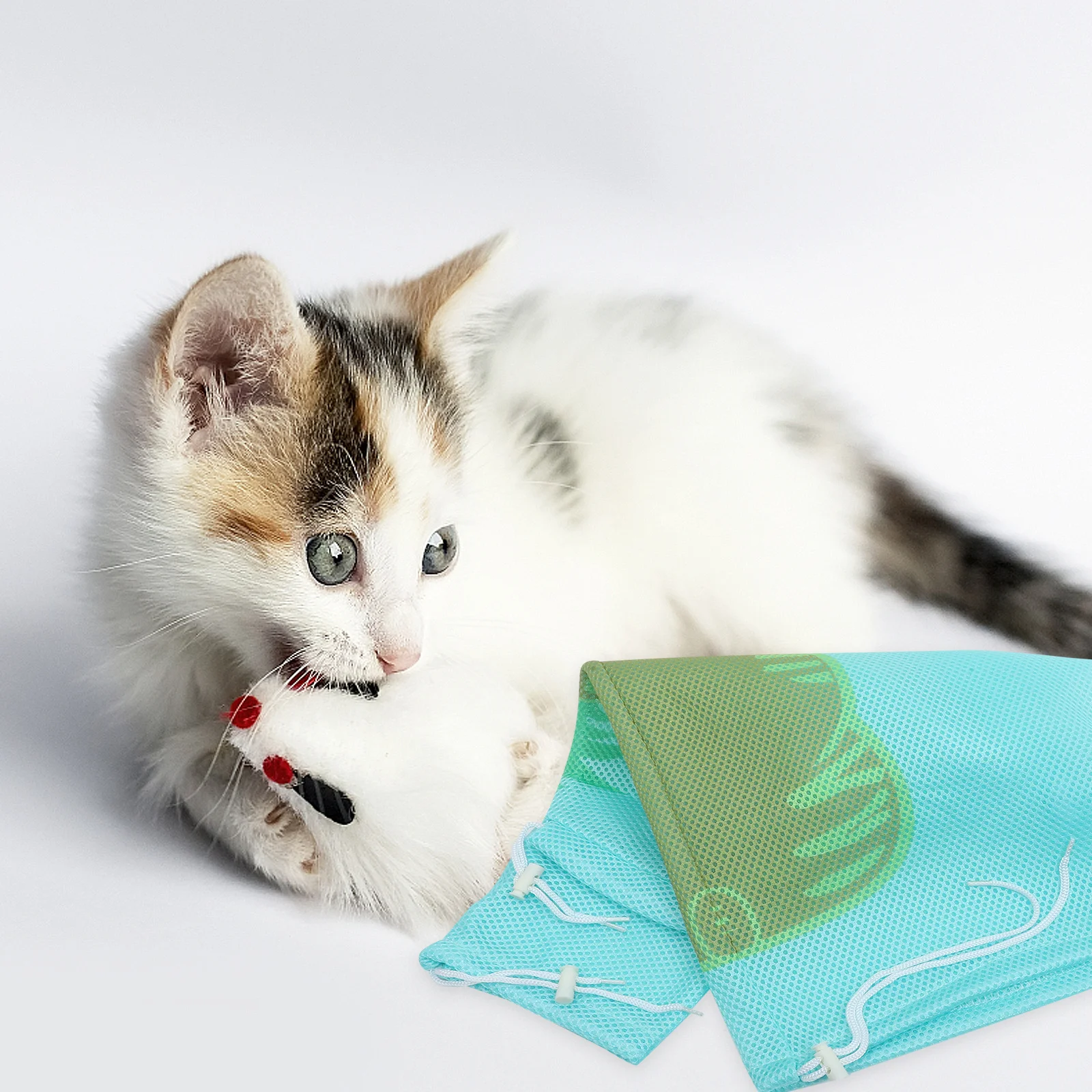 

Adjustable Cat Grooming Bag Anti-Scratch Polyester Material Easy Drain Breathable Kitten Bathing Shower Net Bag