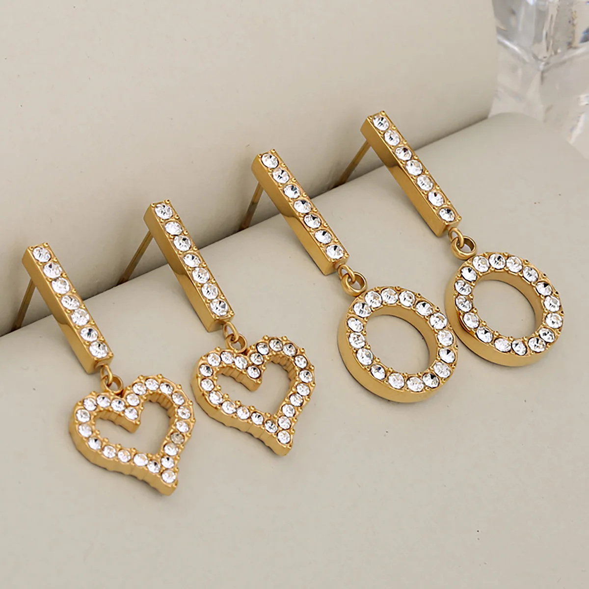 

Dazzling & Smart Stainless Steel Hollow Full Diamond Heart Circle Tassel Earrings for Women, Eye-Catching at Party