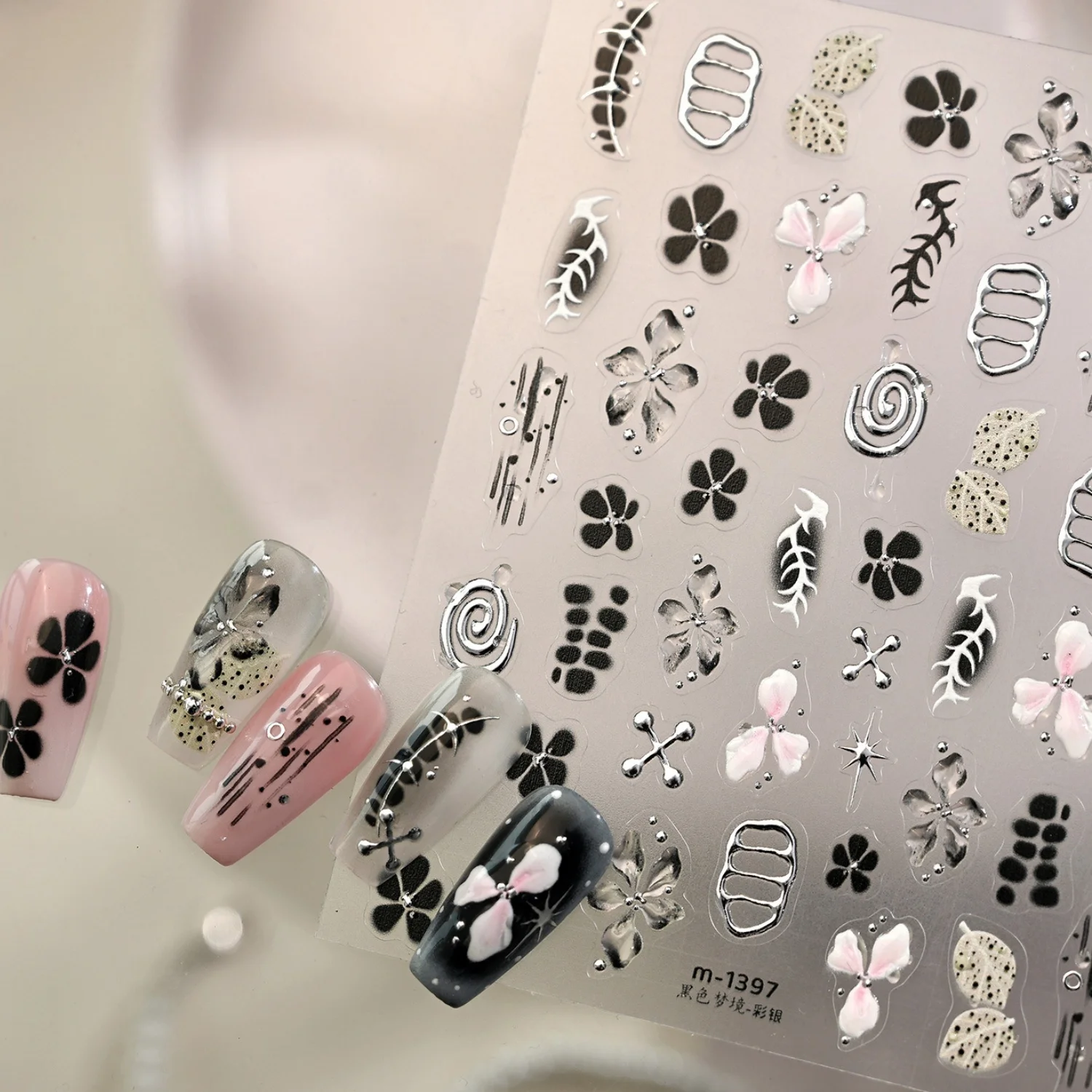 Pegatinas 5D para Uñas con Diseño de Espinas de Trébol, Espiral Plateada, Flor de Diamante Rosa y Estrella Plateada, Calcomanías en Relieve