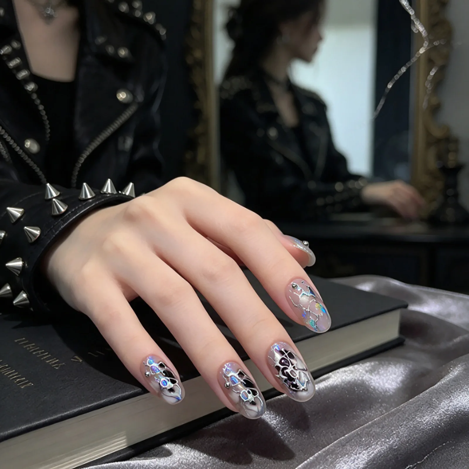 5D Hollow Liquid Metal Black Punk Nail Stickers Silver Gold Irregular Vortex Heart Star Decals Trendy Gothic Manicure DIY Decor