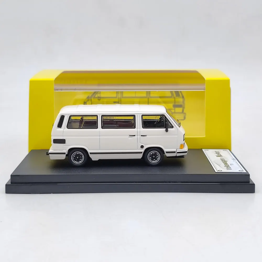 Master 1:64 B32 & T3 Multivan 1985 Van Diecast Toys Car Models Miniature Vehicle Hobby Exquisite Gifts