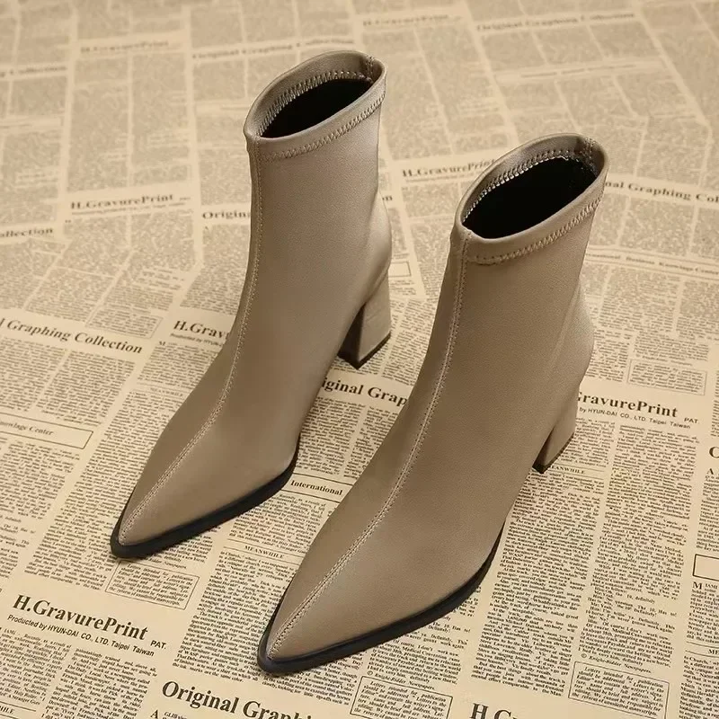 Shoes Female 2024 Fashion Ankle Women's Boots Hot Sale Pointed Toe Office and Career New Plus Size Solid Shoes for Women Zapatos