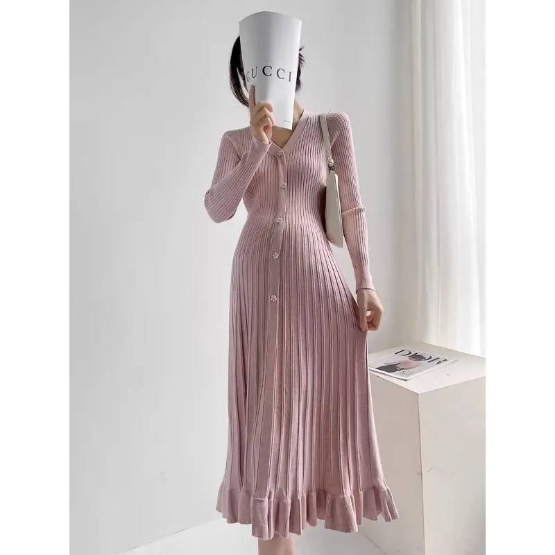 

Pregnant Women's Fishtail Dress Autumn Winter Single Breasted V-neck Loose Maternity Pleated Dress Pregnancy Knitted Long Dress