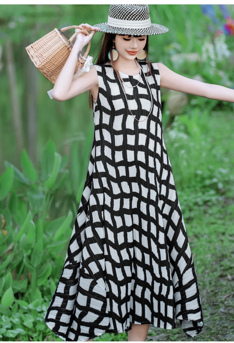

HOT SELLING Miyake fold Sleeveless geometric print o-neck A-LINE Dress IN STOCK