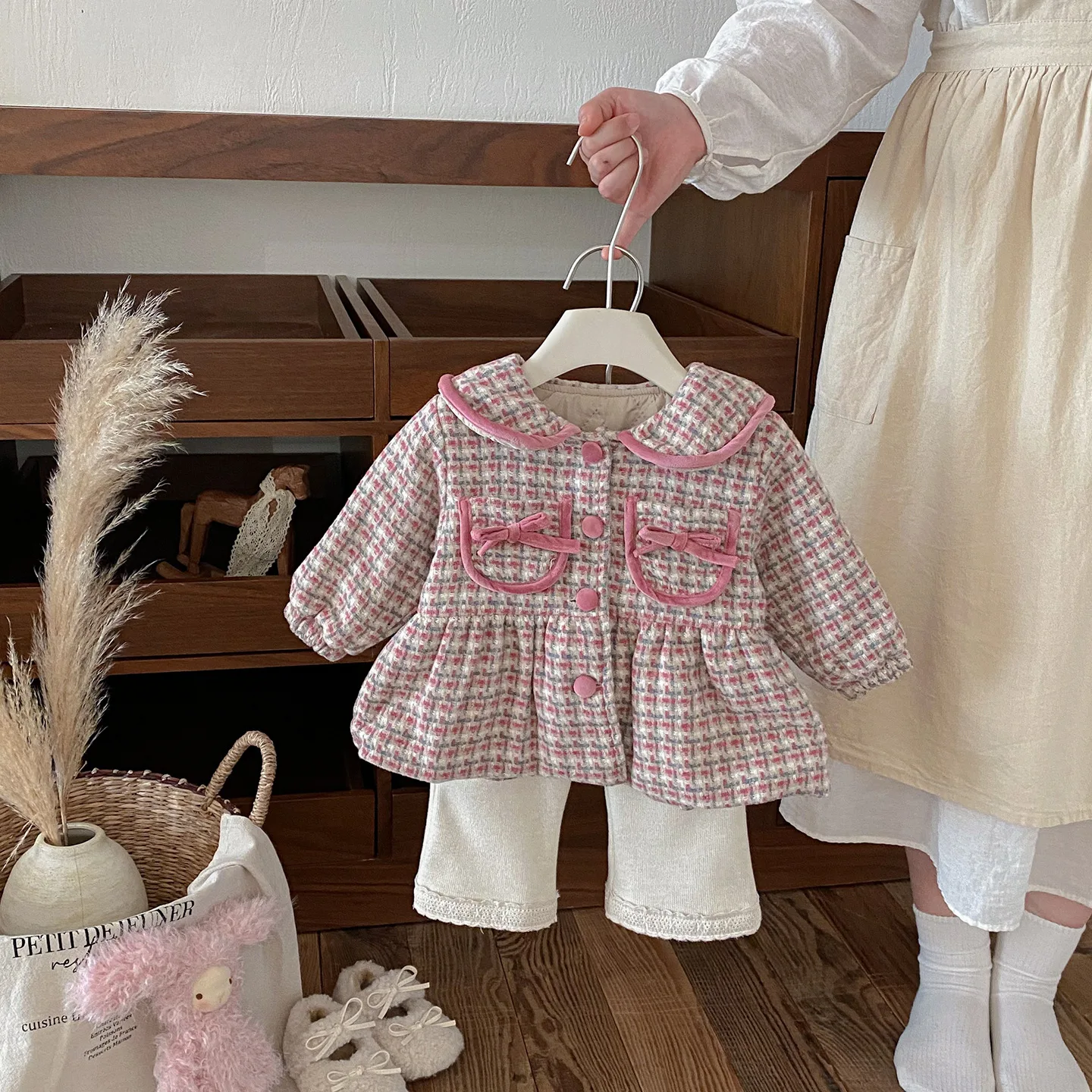 

Newborn Girls Jacket 2025 Winter Plaid Thicken Warm Kids Baby Girls Coat Peter Pan Collar Add Fleece Toddler Girl Outerwear Coat