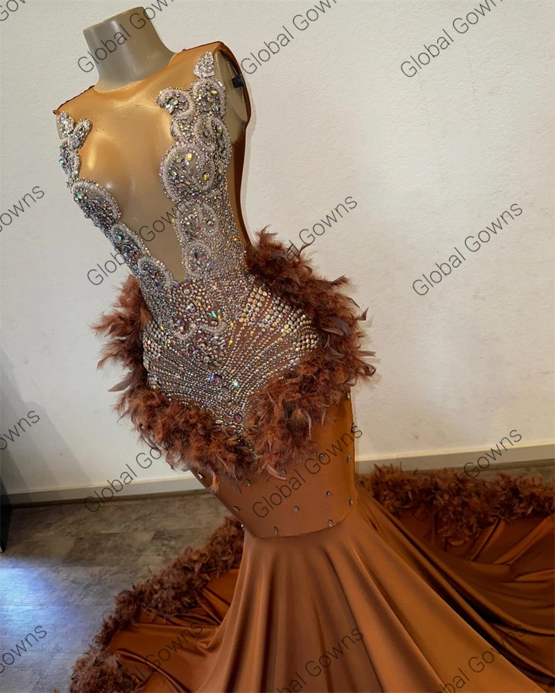 Brown O Neck Long Prom Dress For Black Girls 2024 Beaded Crystal Rhinestone Birthday Party Dresses Feathers Sequin Evening Gowns