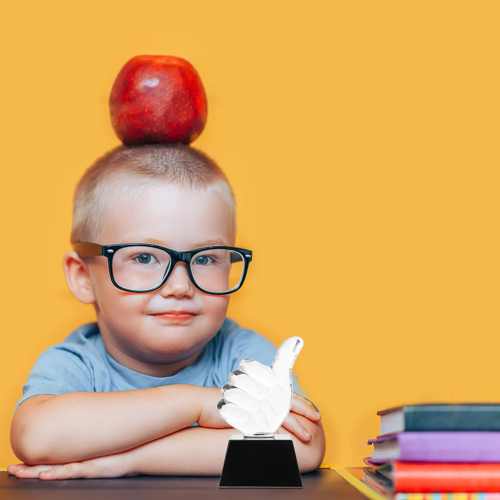 

Хрустальный маленький кубок-трофей «Пальцы вверх» для школьных спортивных соревнований, награда за достижения