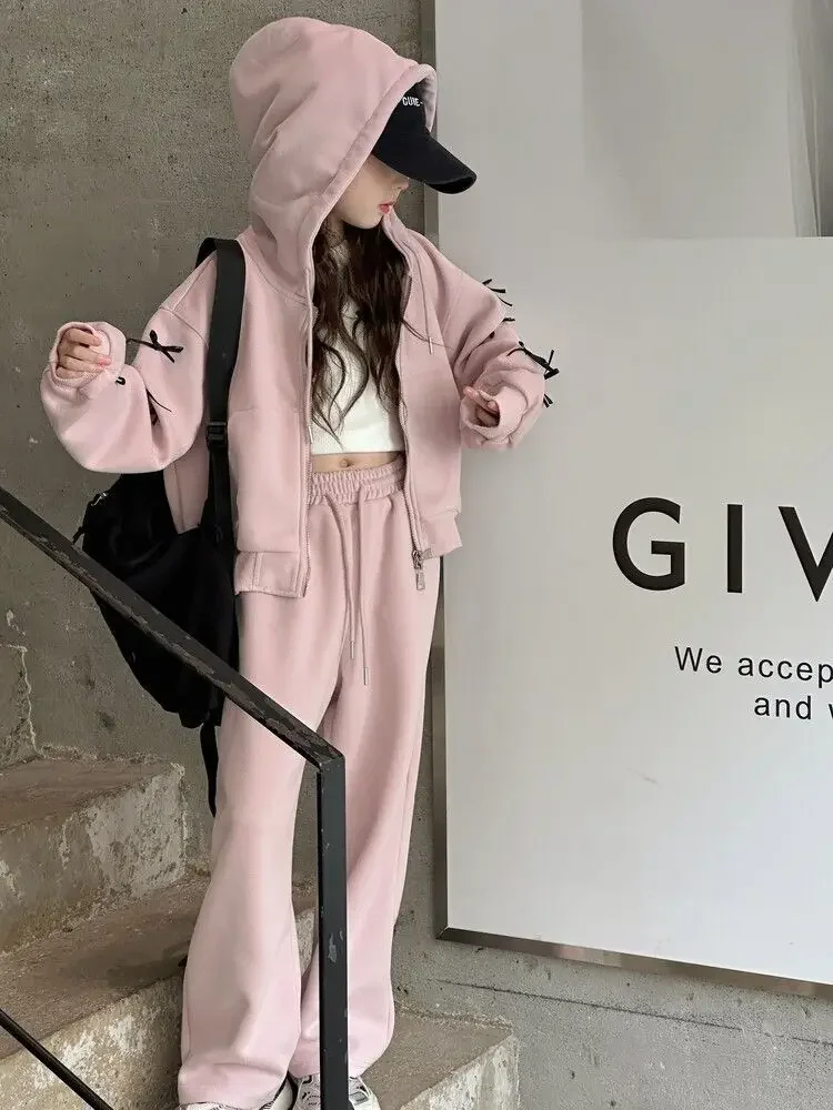 Mädchen-Trainingsanzug mit Kapuze und Schleifendetail – zweiteiliges Outfit im koreanischen Stil mit langärmeliger Jacke und Hose für größere Kinder. – Detail 8