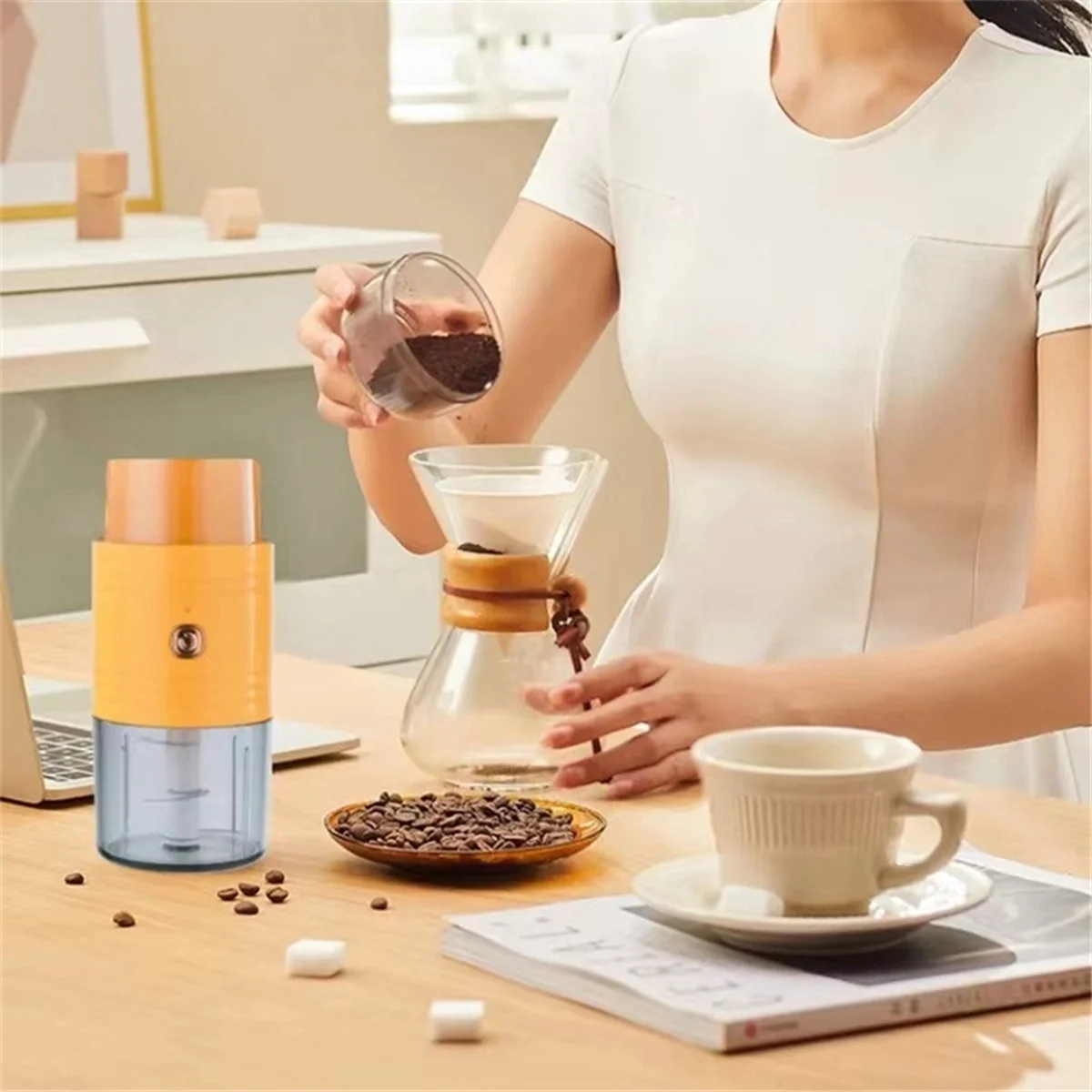 

Food processing machine Mini Food Processor Double-Headed Electric Food Chopper for Vegetables, Meat,