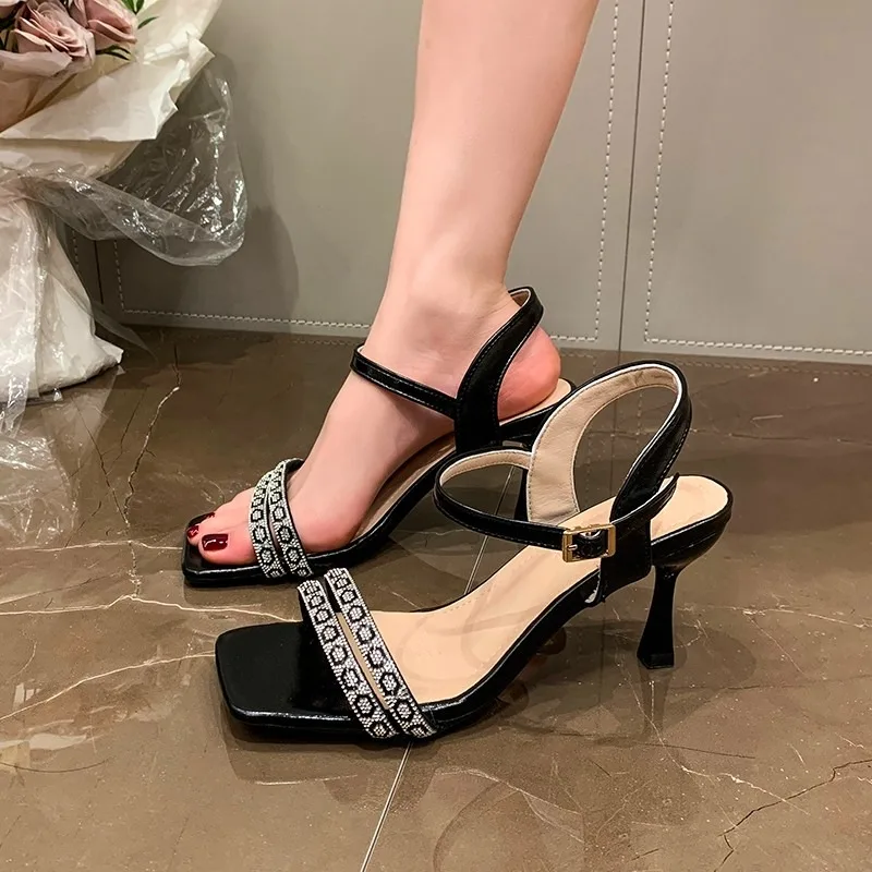2026 Summer New Rhinestone Open-Toe Women's Sandals Popular Silver Versatile One-Strap Fairy Style Sandals