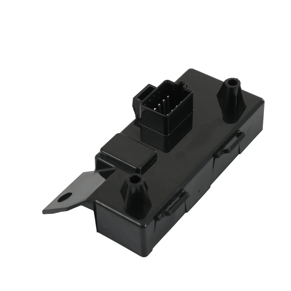 

Электронный модуль управления тракторами AM141075 AM137667 AM136611 с диагностикой неисправностей и совместимостью управления двигателем