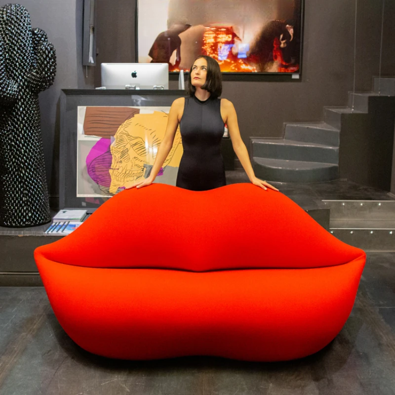 

Red Lip Sofa Hotel Beauty Salon Clothing Store Rest Area