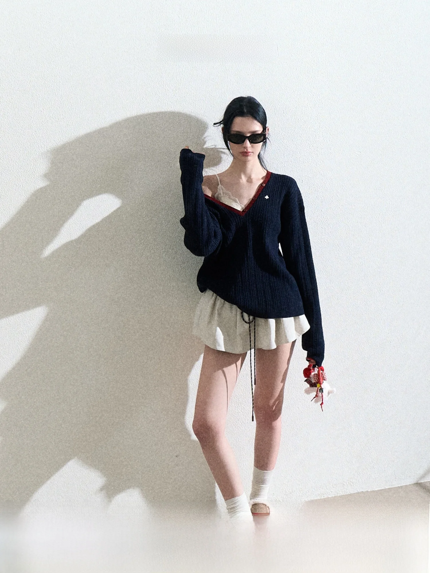 

Вязаный пуловер OAKMOO из смесовой шерсти с V-образным вырезом, модный полосатый топ с узором «косы», свободный крой, длинный рукав, для повседневной носки