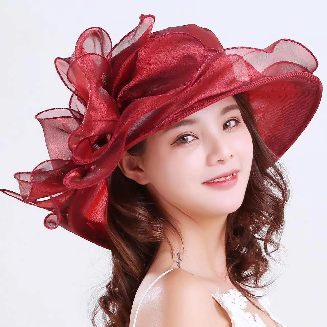 Elegant Bow Lady Hat Summer Organza Wide Brim Sunscreen Kentucky Derby Hats For Women Church Wedding Beach Sun Cap Foldable 2023