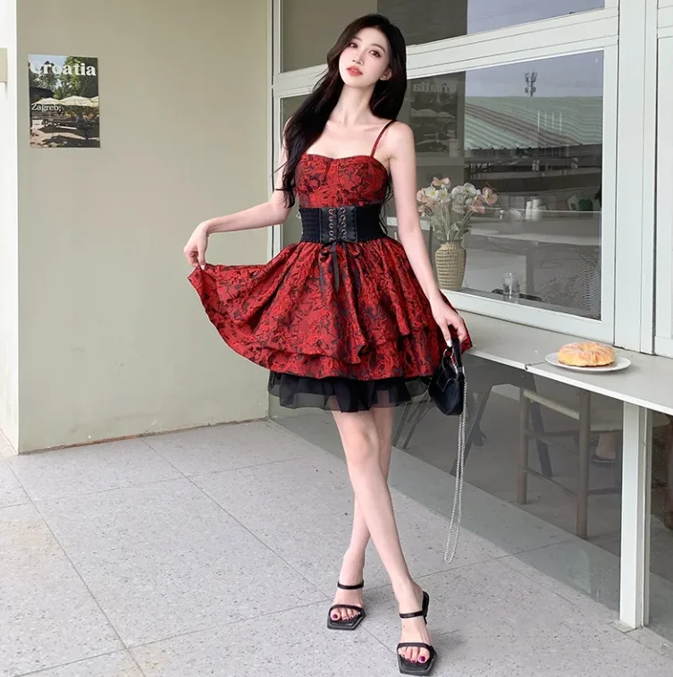 French Vintage Dress with Rose Print, U-Neck Waistband and Chest Cushion Dress, 2025 Summer Elegant Party Women's Camisole Dress