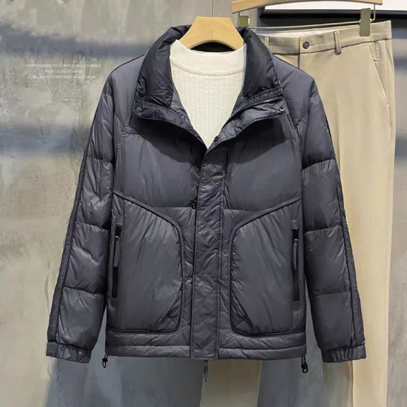 سترة رجالية عصرية قصيرة للأسفل من ريش البط الدافئ مقاومة للرياح وياقة واقفة منتفخة 900 قوة ملء على الطراز الكوري مبطنة سميكة...