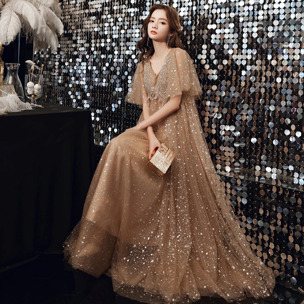 

Champagne Bridesmaid Dresses Flare Sleeve V Neck Applique Sequined Women Celebrity Banquet Temperament Prom Party Gown Plus Size