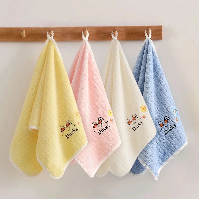 BeautyChildren Face Towel Safe Soft Water Absorbent Coral Velvet Skin-friendly Household Hanging TowelsBabyCartoonHandkerchief