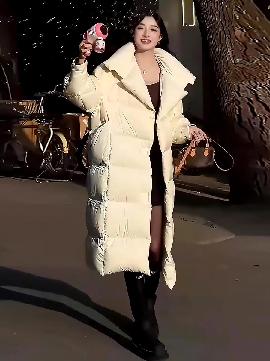 Modny, ocieplany, biały płaszcz zimowy damski z dużym kołnierzem, uniwersalny, nowy model.