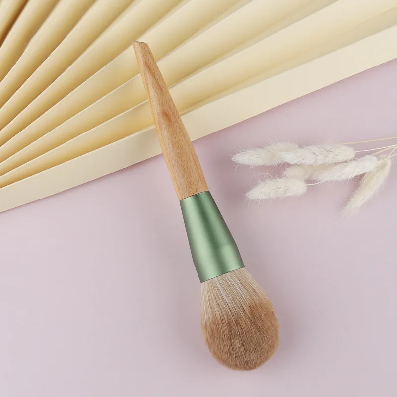 Single Powder Brush Makeup Setting and Contouring Brush One-piece Natural Wood Handle Ultra-Soft Bristle Fluffy Large Makeup Bru