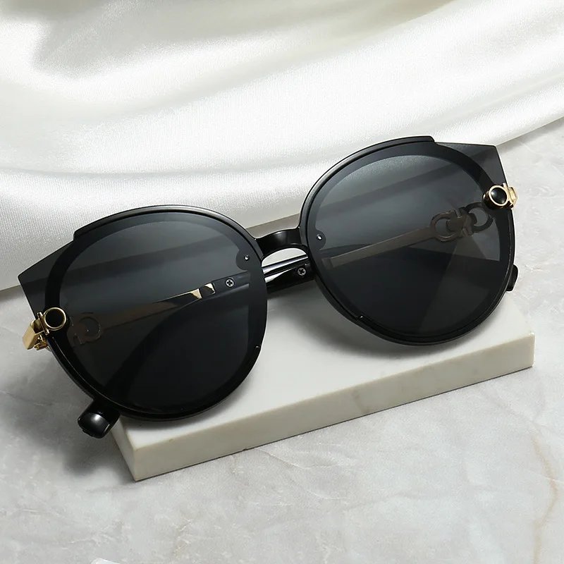 Frauen runde Sonnenbrille 2021 Luxusmarke Designer Cat Eye Sonnenbrille Männer Vintage Wimpern