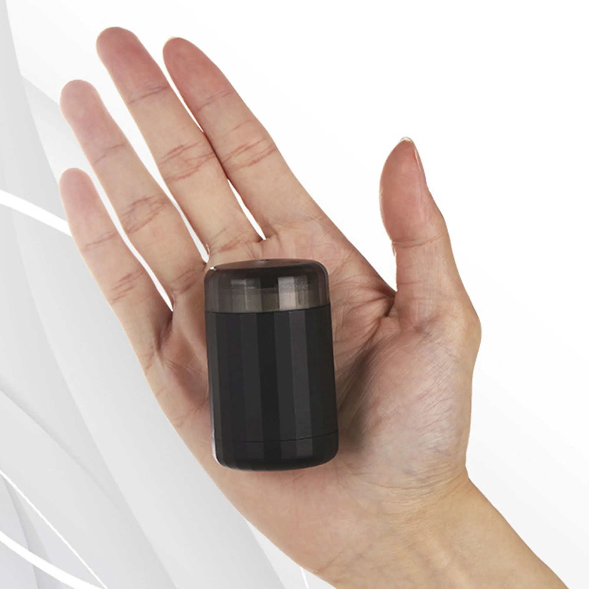 Kroaya USB Rechargeable Mini Lint Remover