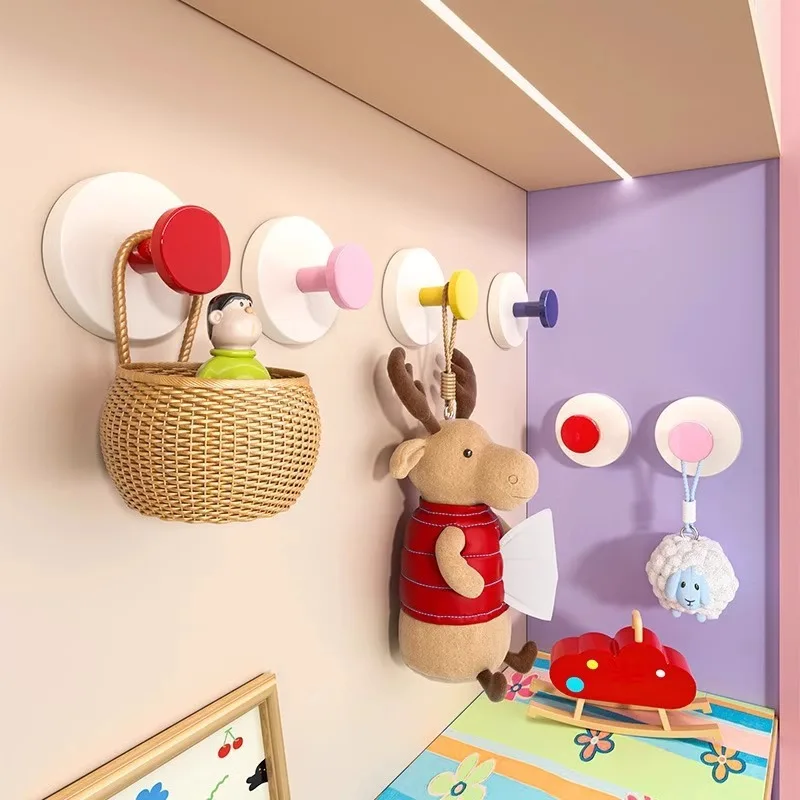 

Removable Rotating Suction Cup Hook Heavy Duty No Drilling Plastic Wall Organizer for Bathroom and Door