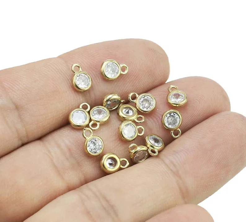 Lot de 10 breloques rondes en diamant CZ, 5mm, pour bijoux exécutifs, boucle d'oreille, bracelet, pendentif, R2799