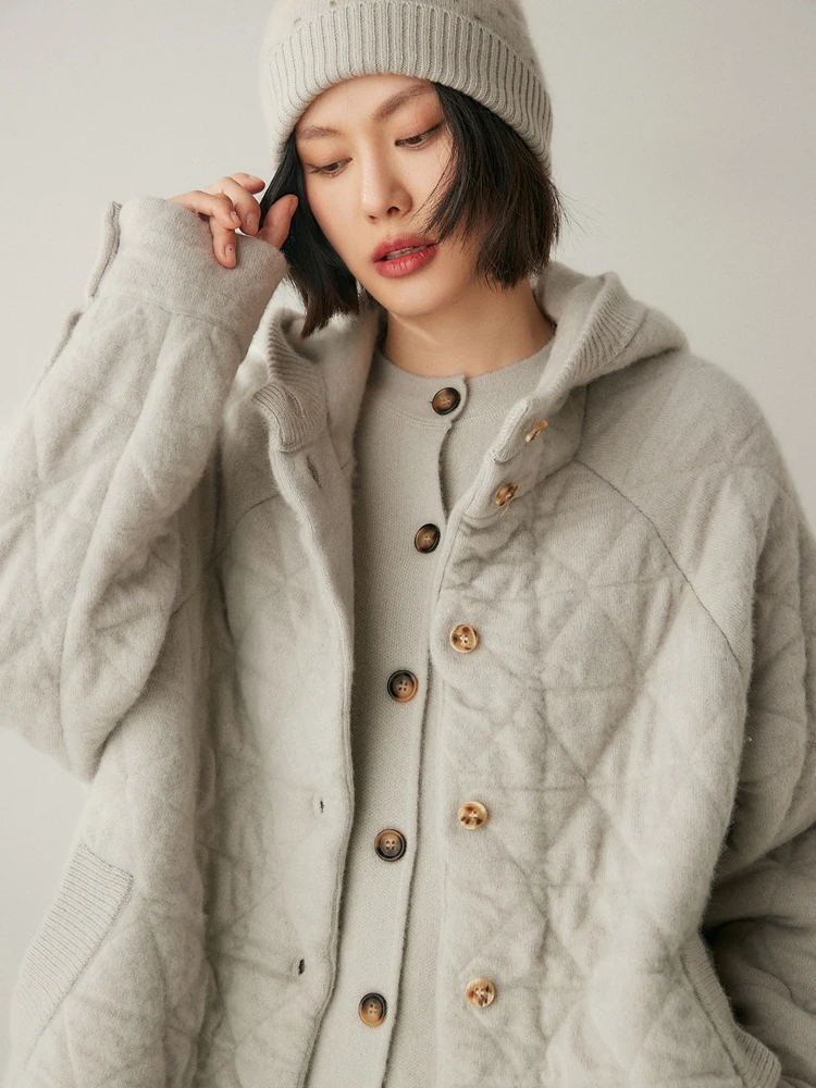 

MEETCC Women's 100% Cashmere Hooded Jacket Autumn Winter Thick Quilted Design Sweater Excellent Warm Cardigans Luxury Coat