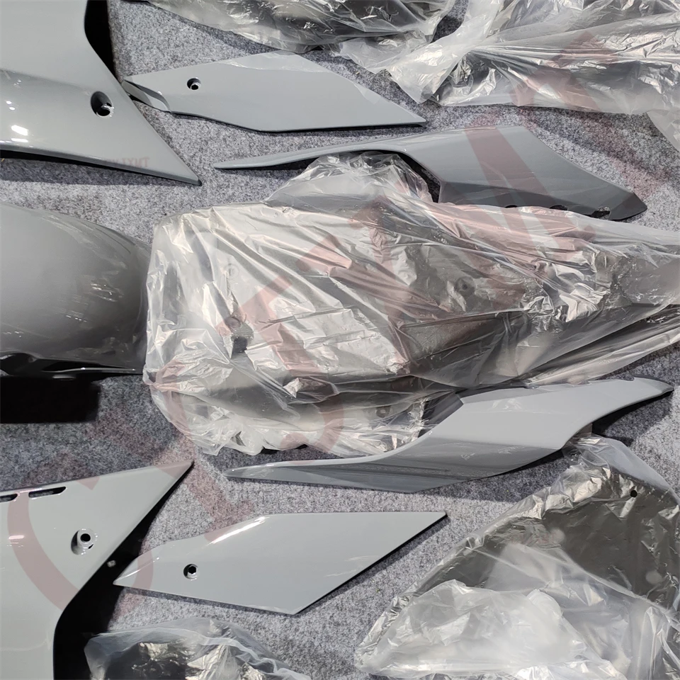 ABS حقن دراجة نارية الهدايا المجمعة لياماها YZF R1 YZF-R1 2020-2024 كامل البلاستيك Fairings YZFR1 20-24 الأبيض هيكل السيارة الإسكان