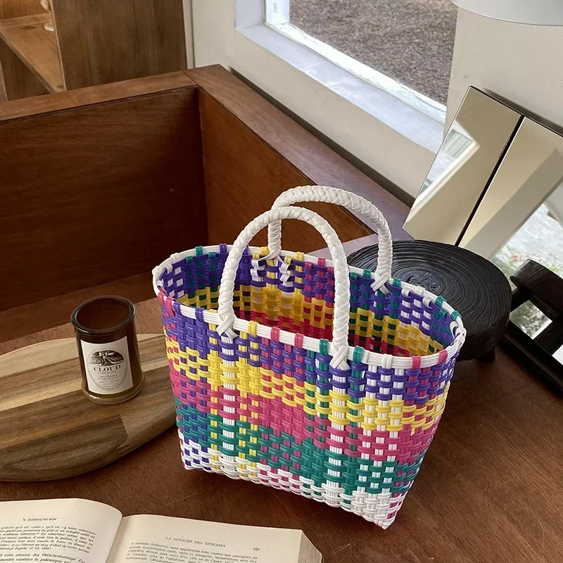 2023 New Vegetable Basket Summer Fashion PVC Handbag Hand Woven Bag Patchwork Striped Tote Beach Bags