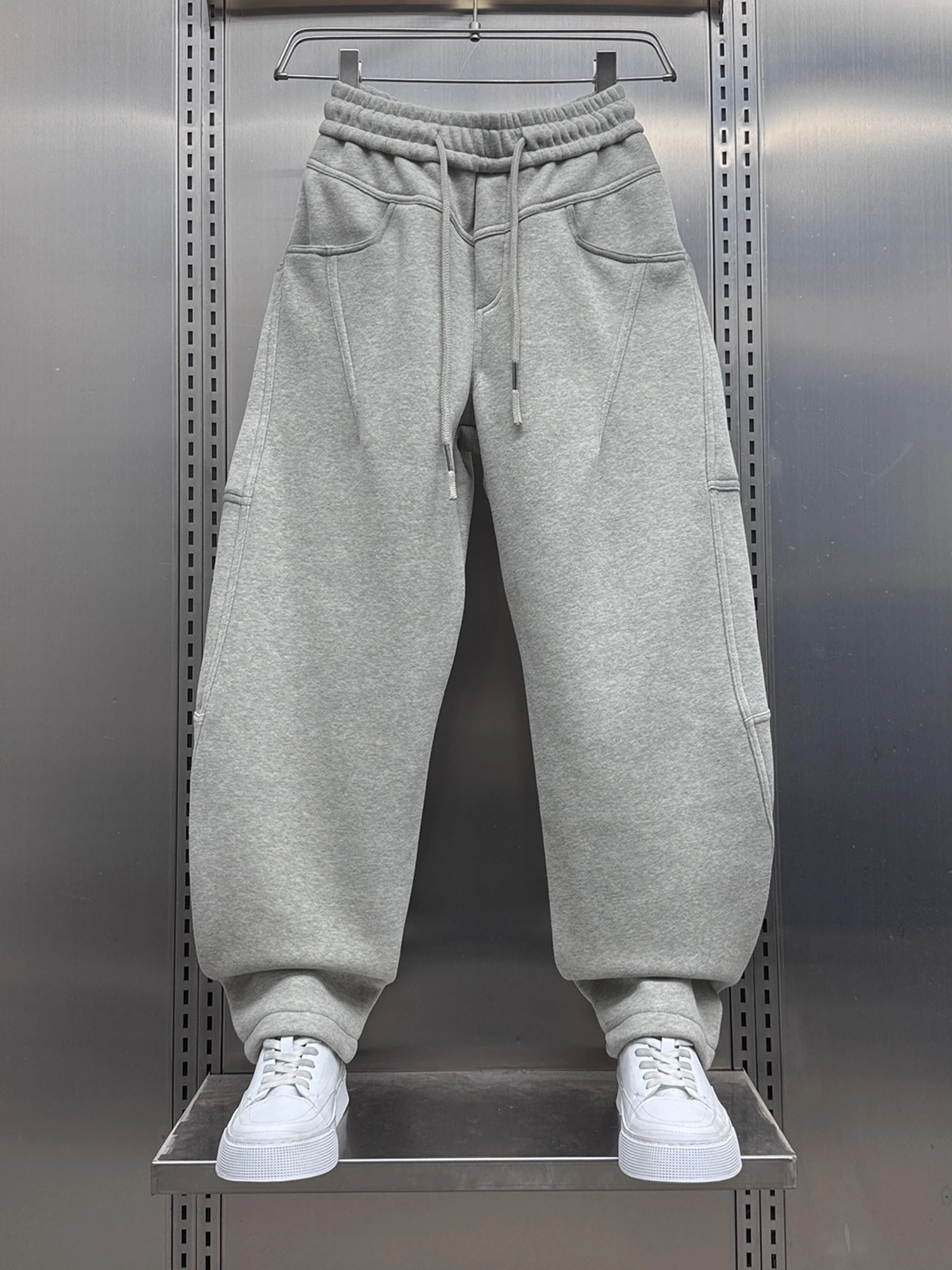 

Trendy Men's Thickened Fleece Casual Pants Straight Leg Loose Fit Pure Color Splicing Slimming Sweatpants for Winter