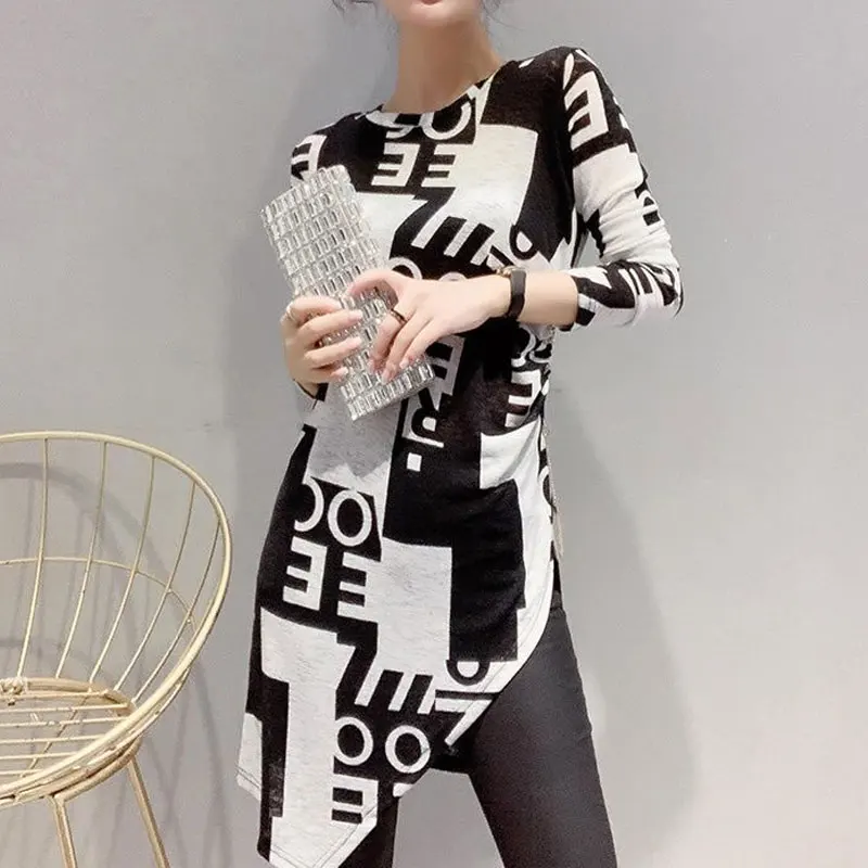 Korean Letter Patchwork Printed T-shirt Spring Autumn Stylish Asymmetrical Folds Female Clothing Casual O-Neck Midi Pullovers