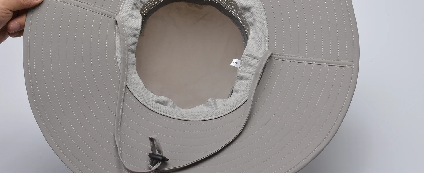 ADJUSTABLE CHIN DRAWSTRING